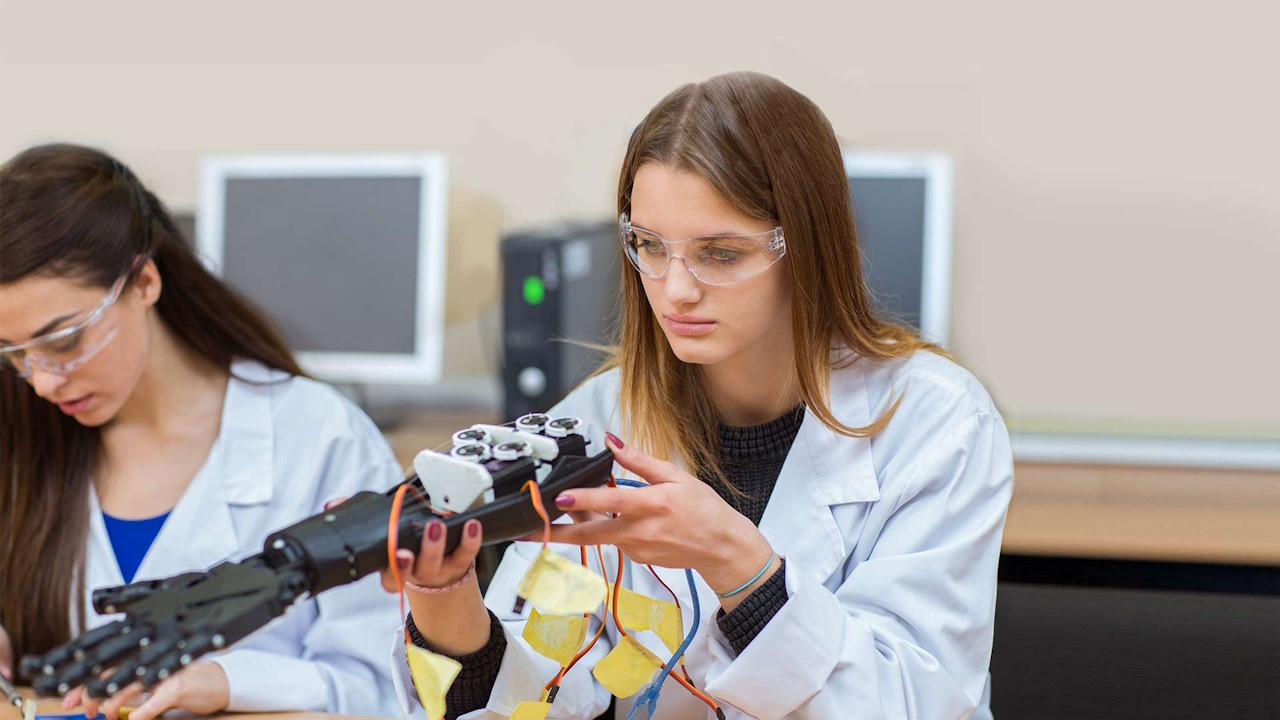 معرفی رشته مهندسی پزشکی – از تحصیل تا اشتغال