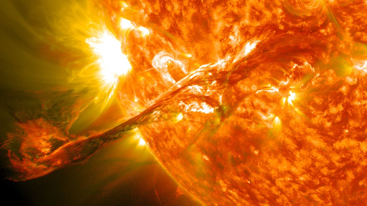 خورشید از نمای نزدیک — تصویر نجومی روز