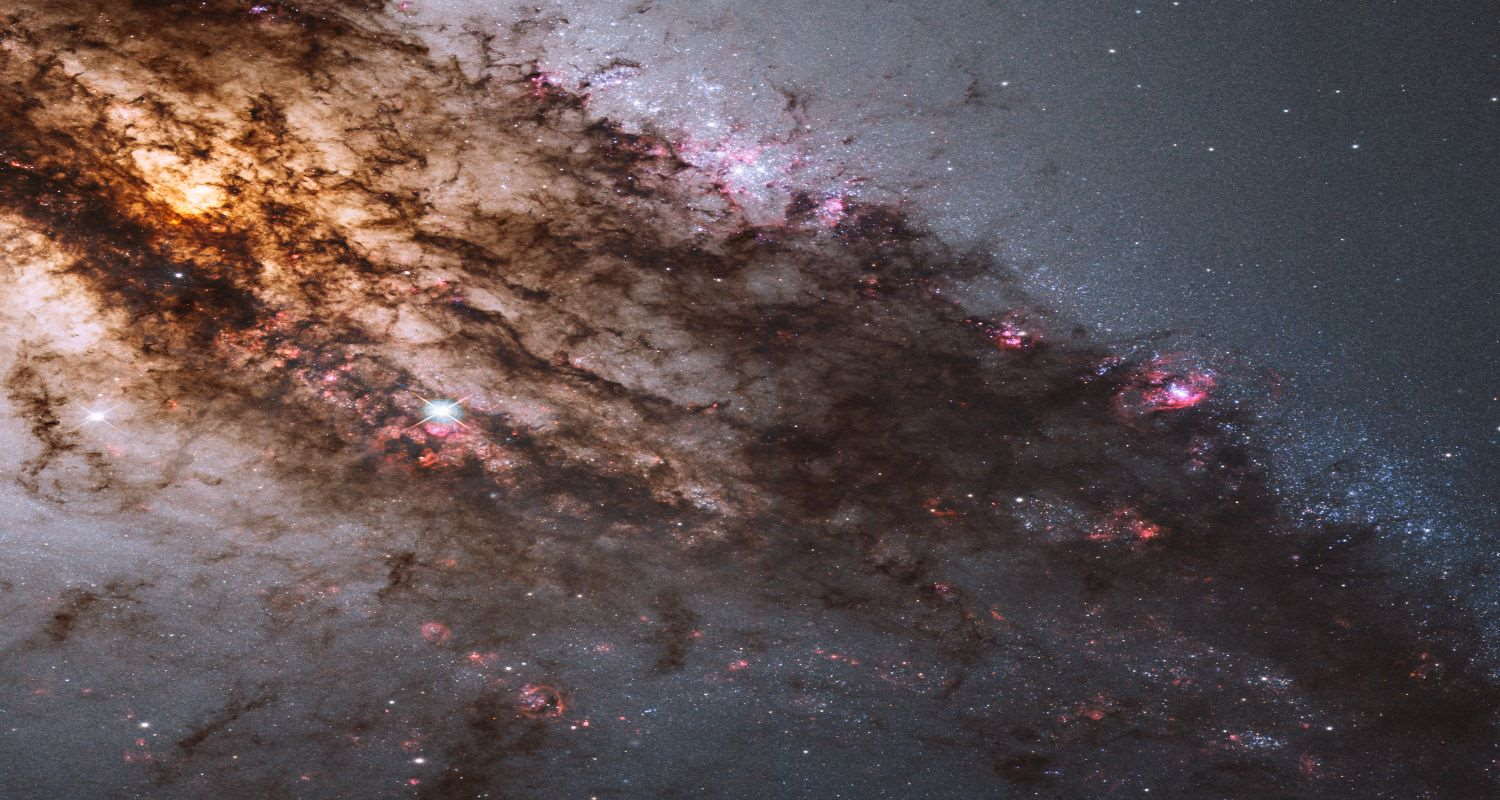 کهکشان قنطورس اِی — تصویر نجومی روز