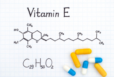 ساختار شیمیایی ویتامین E