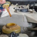 روغن هیدرولیک چیست‌؟ | نحوه انتخاب، زمان تعویض و دیگر دانستنی ها