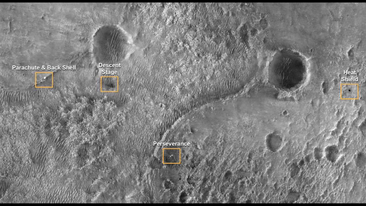 محل فرود مریخ نورد استقامت — تصویر نجومی