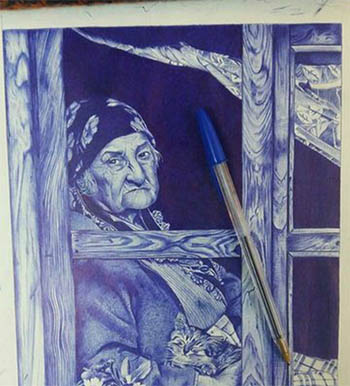 نقاشی پیرزنی با خودکار 