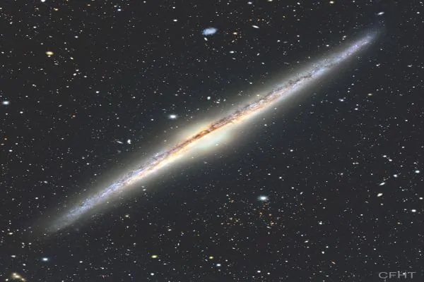 کهکشان NGC 4565