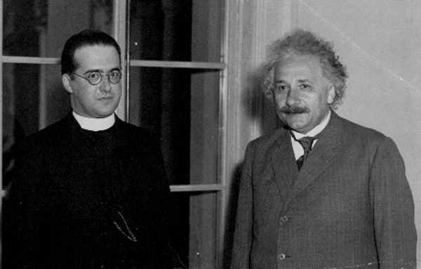 اینشتین و جرج لمیتر