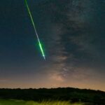 آذرگوی برساوشی و راه شیری – تصویر نجومی