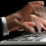 چگونه تایپ سریع داشته باشیم؟ – راهنمای کاربردی رایگان