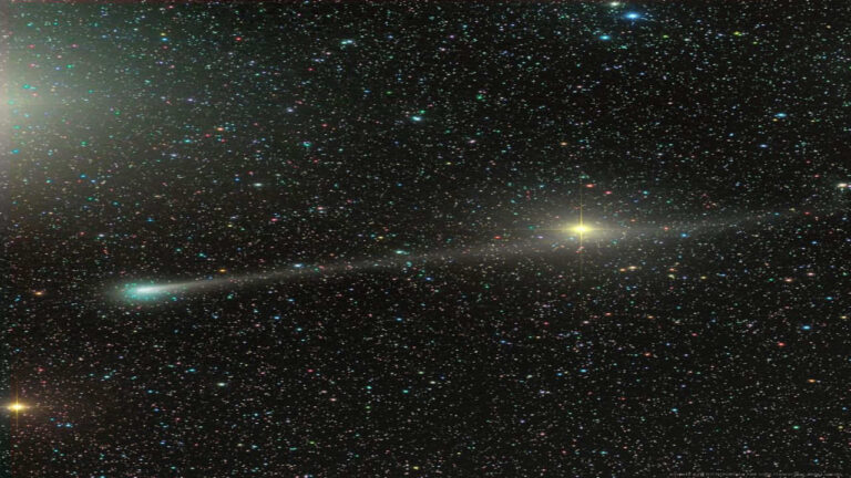 عکس دنباله دار چوریوموف گراسیمنکو در صورت فلکی دوپیکر — تصویر نجومی