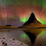 شهاب و شفق قطبی بر فراز ایسلند – تصویر نجومی