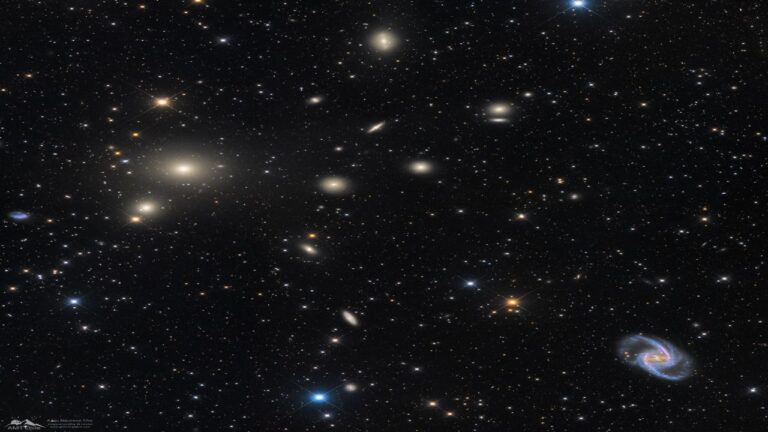 خوشه کهکشانی کوره — تصویر نجومی