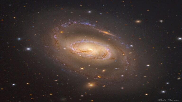کهکشان مارپیچی مسیه ۹۶ — تصویر نجومی