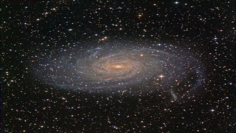 کهکشان مارپیچی NGC 6744 — تصویر نجومی ناسا