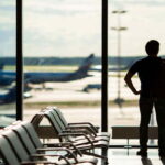 اصطلاحات رایج انگلیسی در فرودگاه – ۱۶۰ اصطلاح + معنی، مکالمه و تلفظ