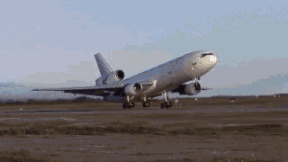 بلند شدن هواپیما