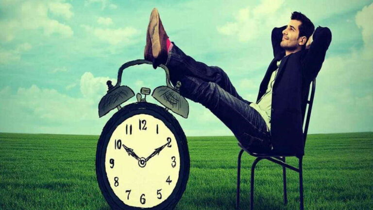 مدیریت زمان چیست؟ – راهنمای کاربردی برای انجام کارها