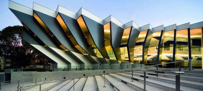 دانشگاه ملی استرالیا در فهرست بهترین دانشگاه های رشته برنامه نویسی