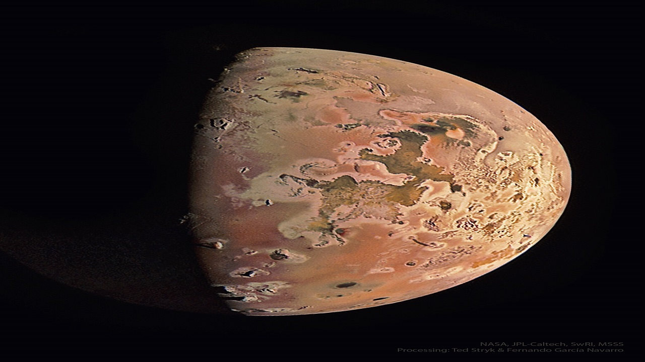 قمر آیو از دید جونو — تصویر نجومی ناسا