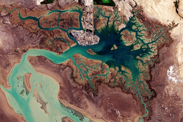تصویر ماهواره‌ای خور موسی - خلیج چیست
