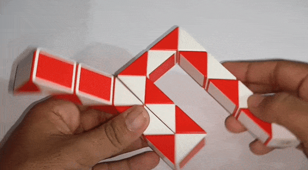 مرحله ششم ساخت هواپیمای ساده با snakes's puzzle