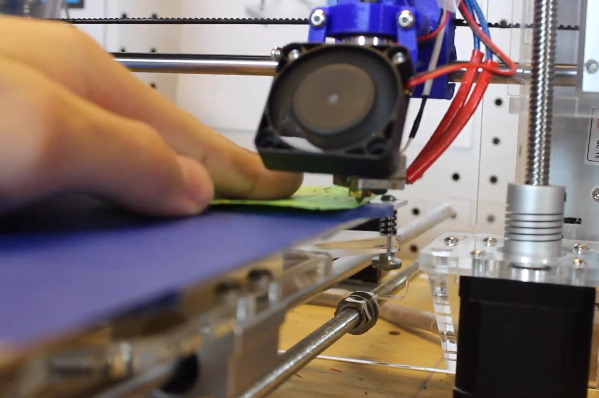 روش تراز کردن سطح صفحه کار پرینتر سه بعدی چیست