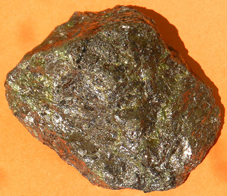 سنگ طلایی نقره ای سولفید ماگمایی نیکل