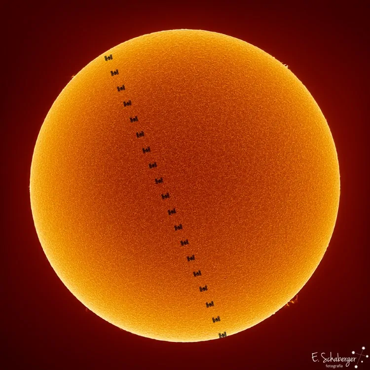 عبور ایستگاه بین‌المللی فضایی از مقابل خورشید