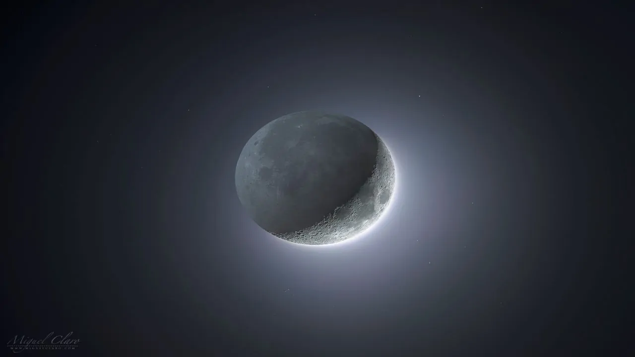 تصویر HDR از هلال ماه — تصویر نجومی