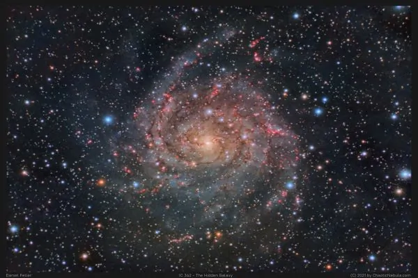 کهکشانی پنهان در صورت فلکی زرافه
